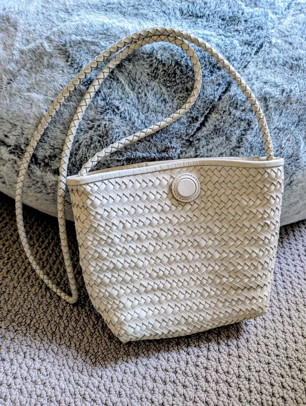 Madewell Woven Crossbody Shoulder Bag in Cream